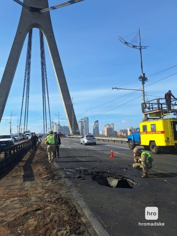 Так сейчас выглядит Северный мост в Киеве