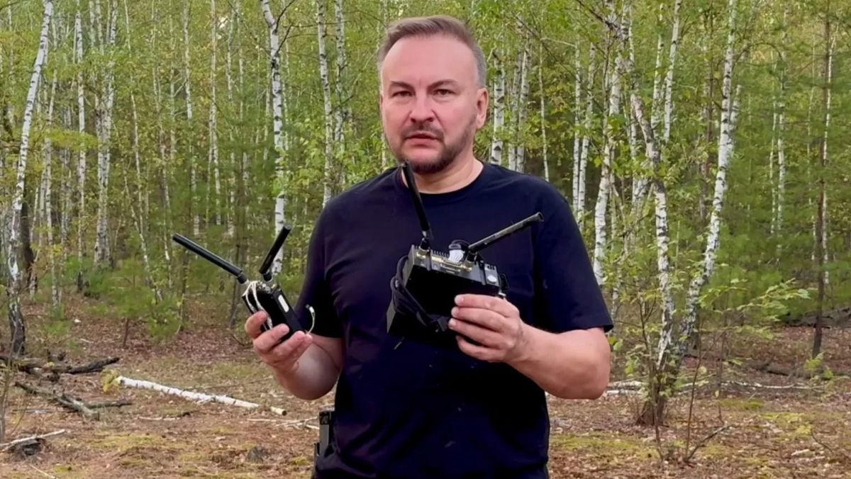 Советник Просроченного по кличке "Флеш" продолжает нагонять жути громадянам насчёт ретрансляторов для "Гераней" в Киеве