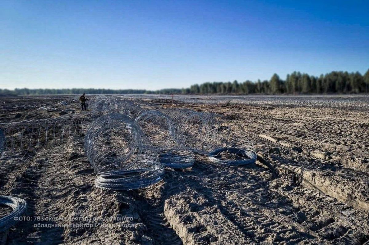 Украина усиливает оборону на подступах к Киеву, включая район Чернобыля Украина усиливает оборону на подступах к Киеву, включая район Чернобыля