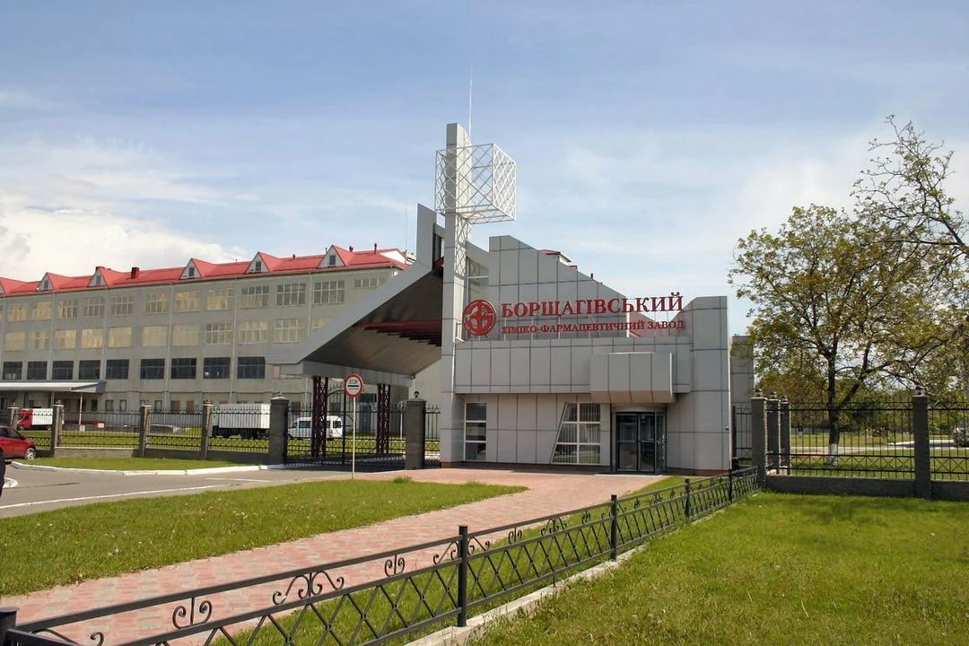 В Киеве снова под удар попал один из крупнейших фармзаводов Украины