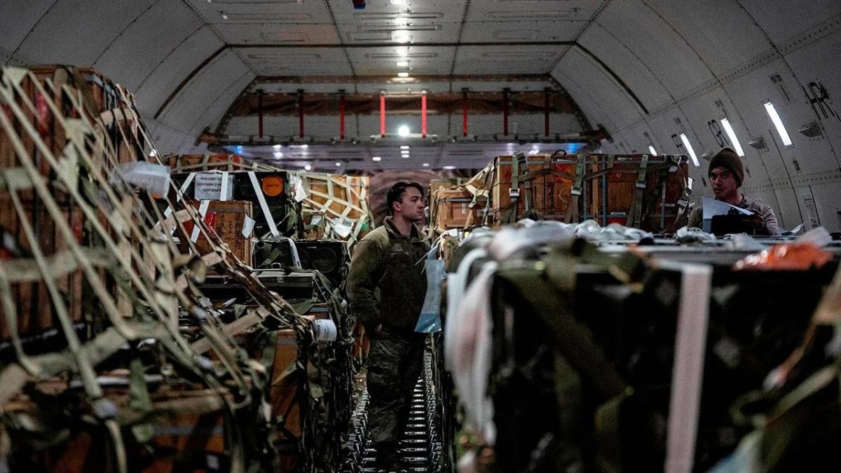 США пригрозили остановить поставки оружия и разведывательной информации Украине, если Киев не прекратит атаки на российские НПЗ и другие объекты энергетической инфраструктуры
