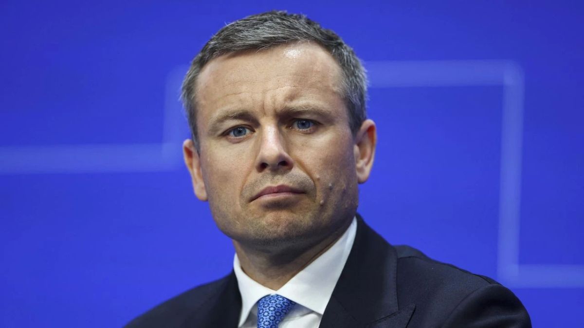 Украина получает втрое меньше обещанной помощи Запада
