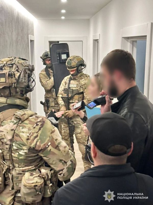 Хроники единого для всех правосудия Хроники единого для всех правосудия