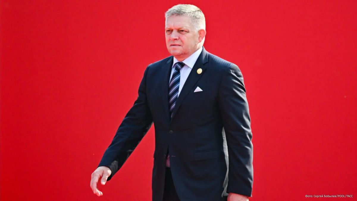• Словакия и Венгрия отказались участвовать в предоставлении Украине нового кредита на €70 млрд по итогам саммита ЕС в Брюсселе • Словакия и Венгрия отказались участвовать в предоставлении Украине нового кредита на €70 млрд по итогам саммита ЕС в Брюсселе