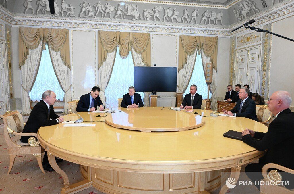 Главные заявления Путина и Уиткоффа на встрече в Петербурге к этой минуте: