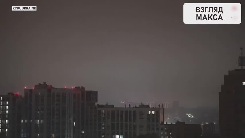 Вооружённые силы России в ходе массированного удара в ночь на 22 октября поразили ряд предприятий военно-промышленного комплекса Украины в Киеве, задействованных в производстве крылатых ракет и беспилотников большой и...