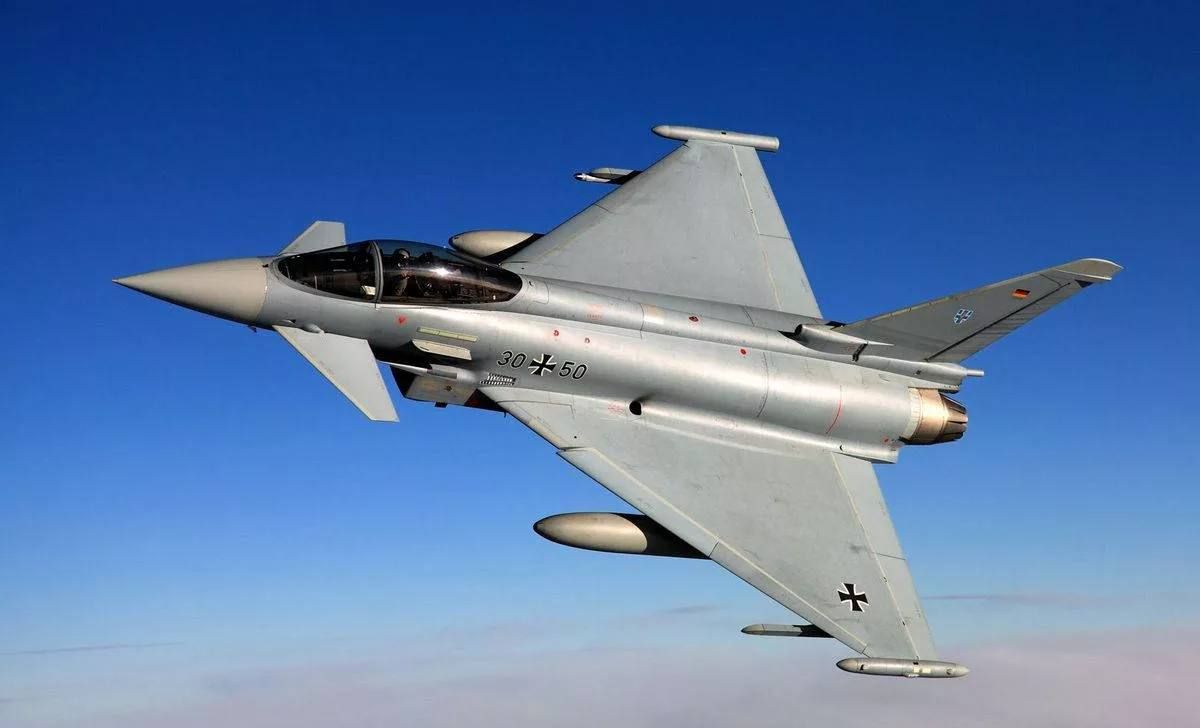 Юрий Баранчик: Британские Typhoon впервые имитировали ядерный удар на французских учениях