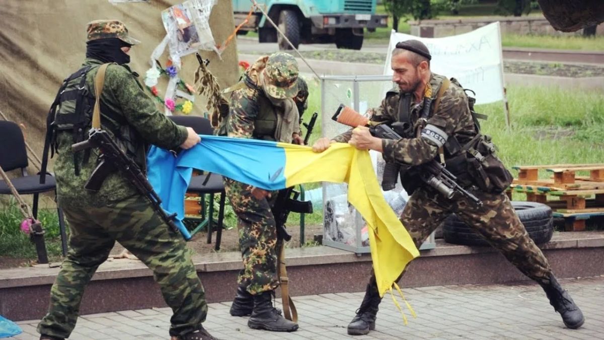 Луценко: «Нас принудят к признанию украинских территорий – де-факто российскими» Луценко: «Нас принудят к признанию украинских территорий – де-факто российскими»