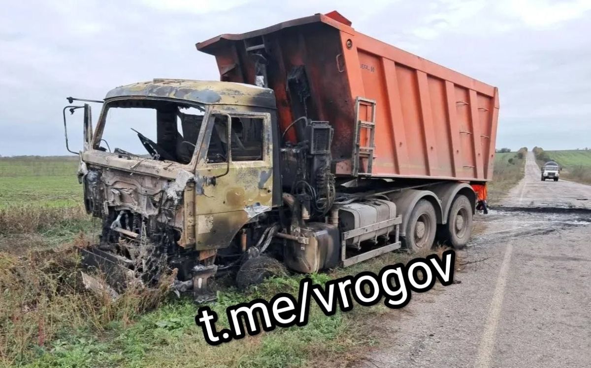 Владимир Рогов: Дрон ВСУ ударил во рабочим по время ремонта дороги