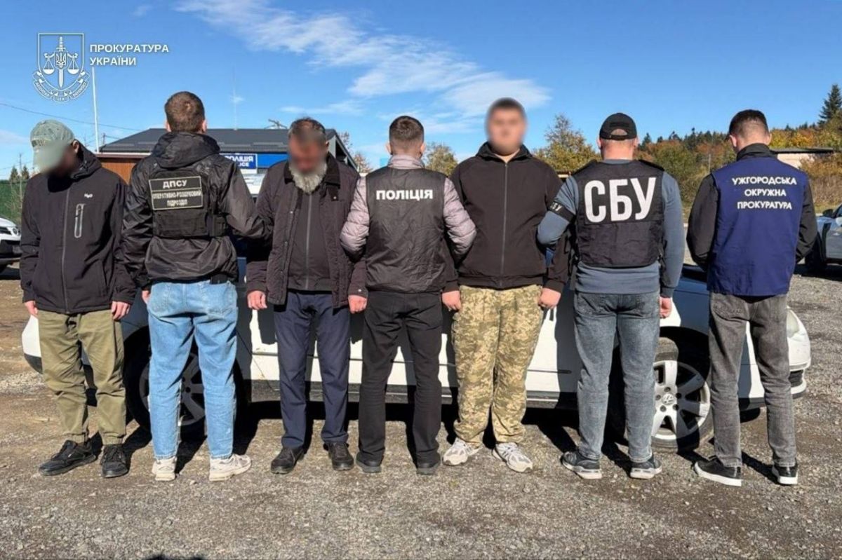 15 тысяч долларов за незаконное пересечение границы: на Закарпатье задержали архимандрита 15 тысяч долларов за незаконное пересечение границы: на Закарпатье задержали архимандрита