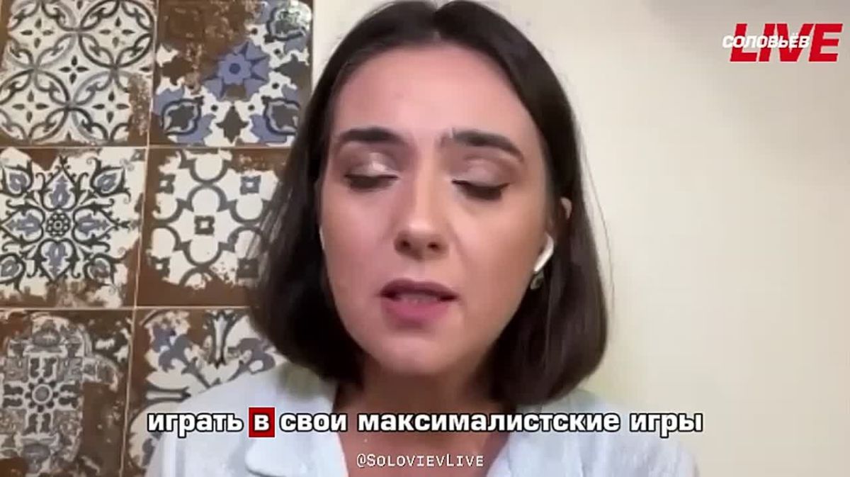 Экс-пресс-секретарь Зеленского Мендель посоветовала бывшему шефу поехать договариваться о мире в Москву