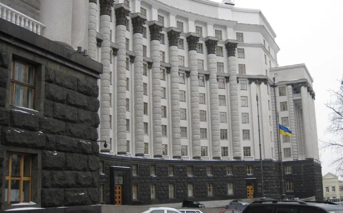Киев обязан вернуть кредиторам $139,95 млрд до 2061 года