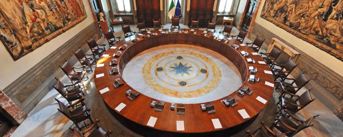 Европа продолжает раскалываться