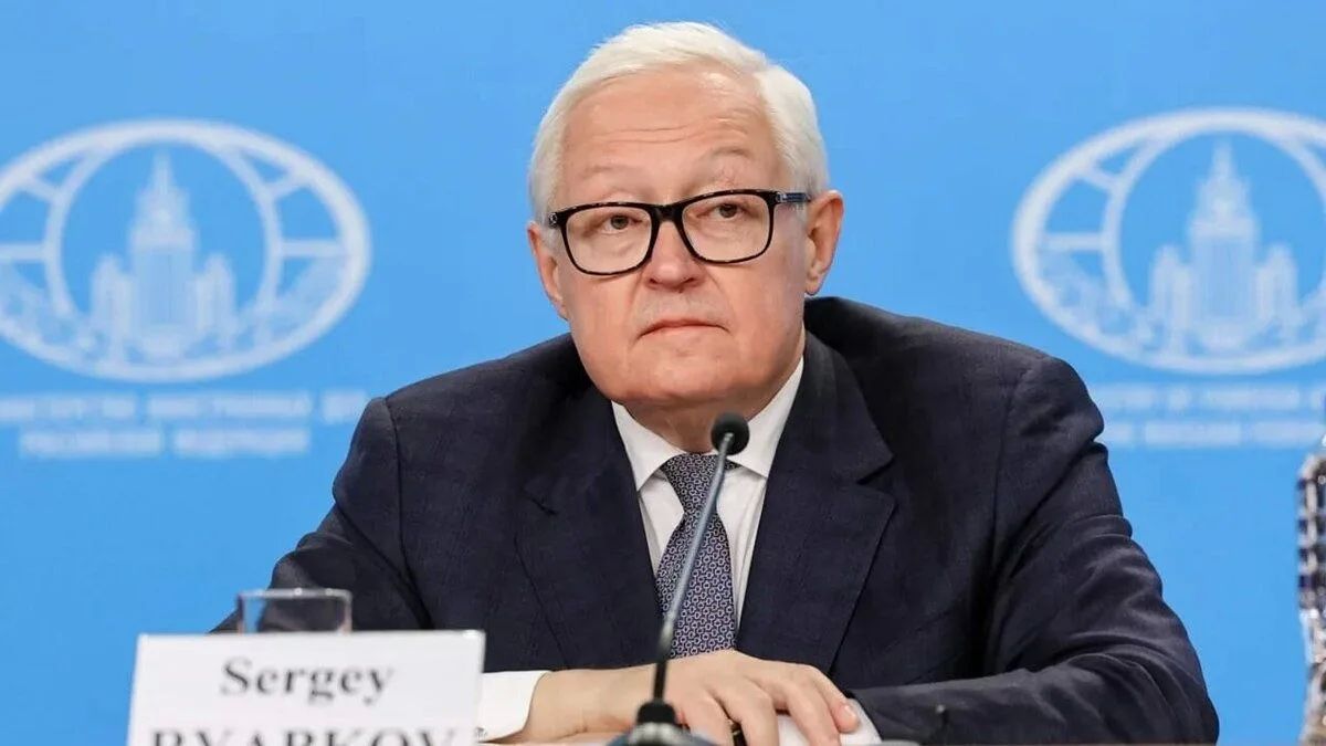 РФ пока находится в фазе подготовки к переговорам по Украине, сообщил замглавы МИД России Сергей Рябков