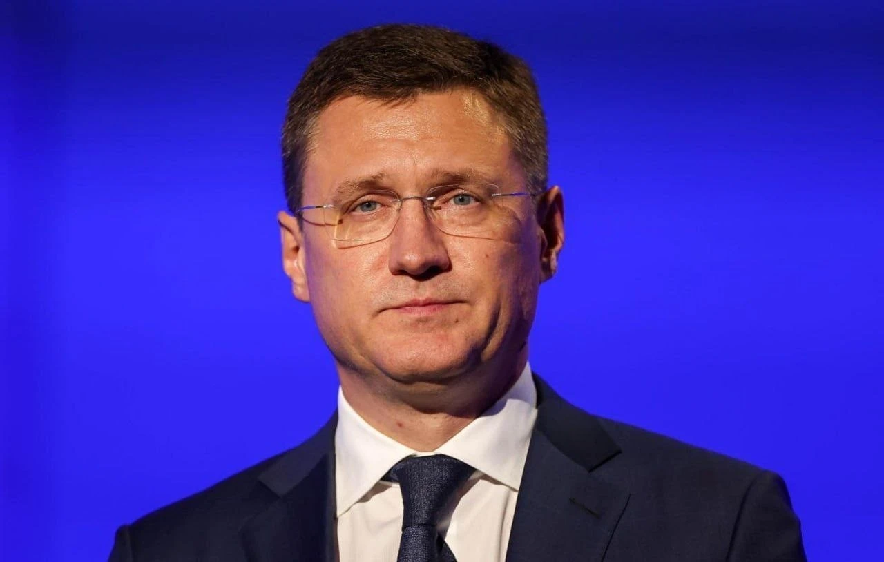 Украинские беспилотники сегодня атаковали три российских НПЗ и один газохимический комплекс, сообщил вице-премьер России Александр Новак