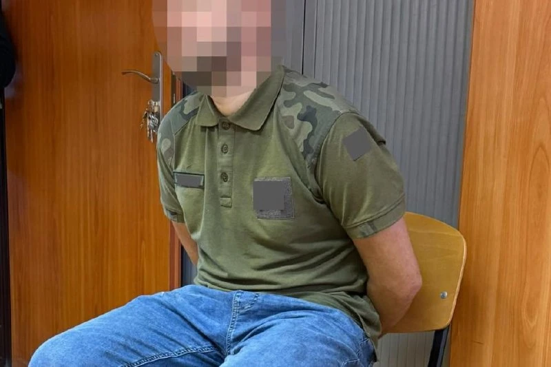 В Варшаве поляк напал с ножом на двух украинцев из-за их национальности — RMF24